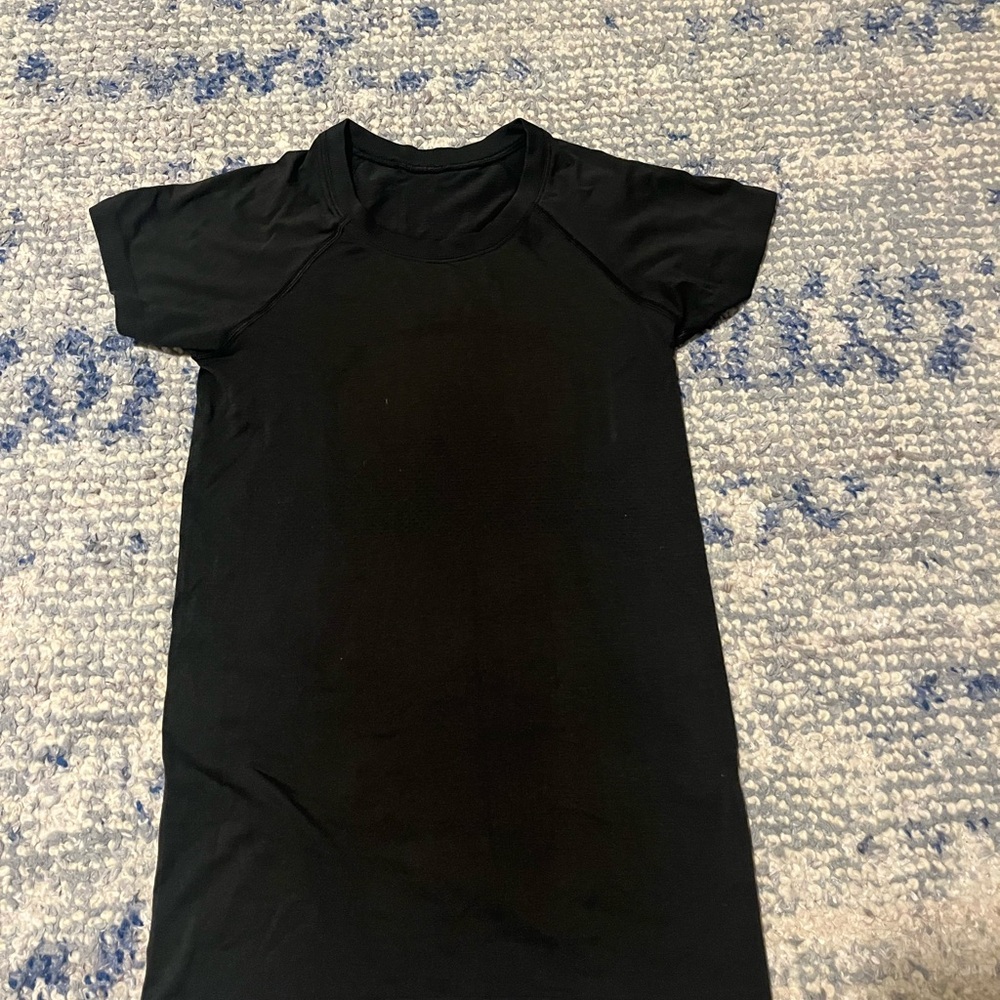 Lululemon Black Swiftly Tech Shirts
